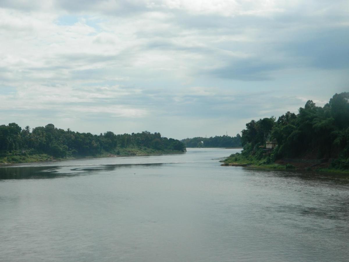 Zamaraya Bed & Breakfast Angamaly Bagian luar foto